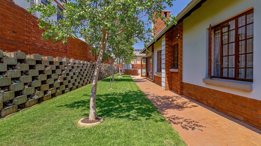 To Let 3 Bedroom Property for Rent in Rietvlei Ridge Country Estate Gauteng