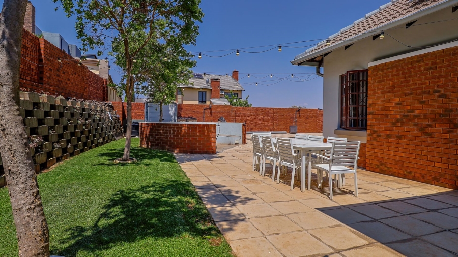 To Let 3 Bedroom Property for Rent in Rietvlei Ridge Country Estate Gauteng