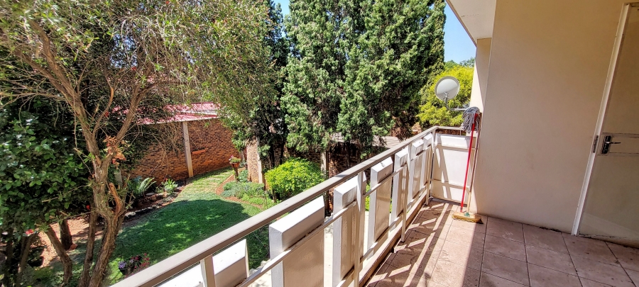 2 Bedroom Property for Sale in Three Rivers Proper Gauteng