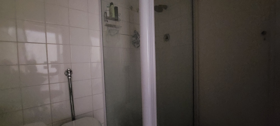 2 Bedroom Property for Sale in Three Rivers Proper Gauteng