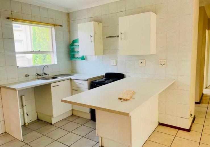 3 Bedroom Property for Sale in Peacehaven Gauteng