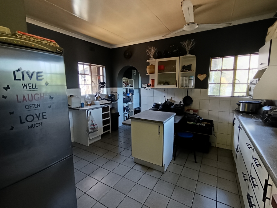 3 Bedroom Property for Sale in Brackendowns Gauteng
