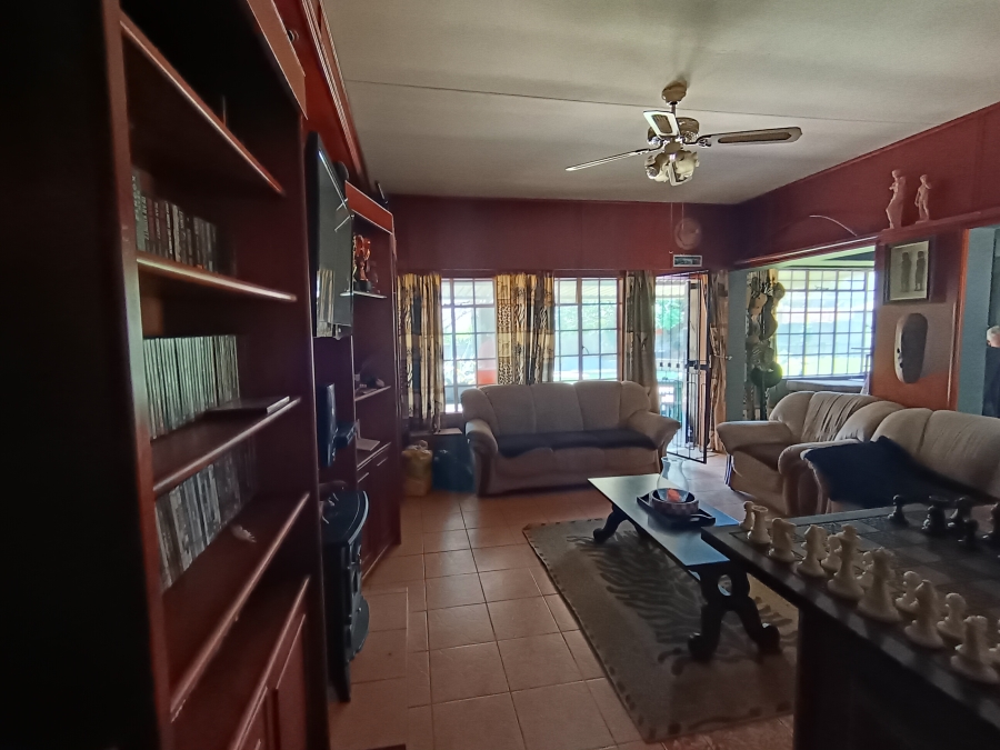3 Bedroom Property for Sale in Brackendowns Gauteng