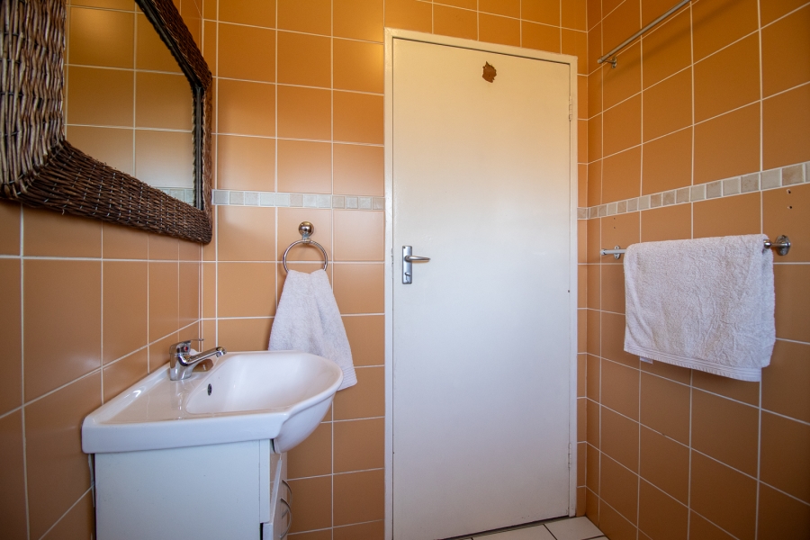 4 Bedroom Property for Sale in Randhart Gauteng