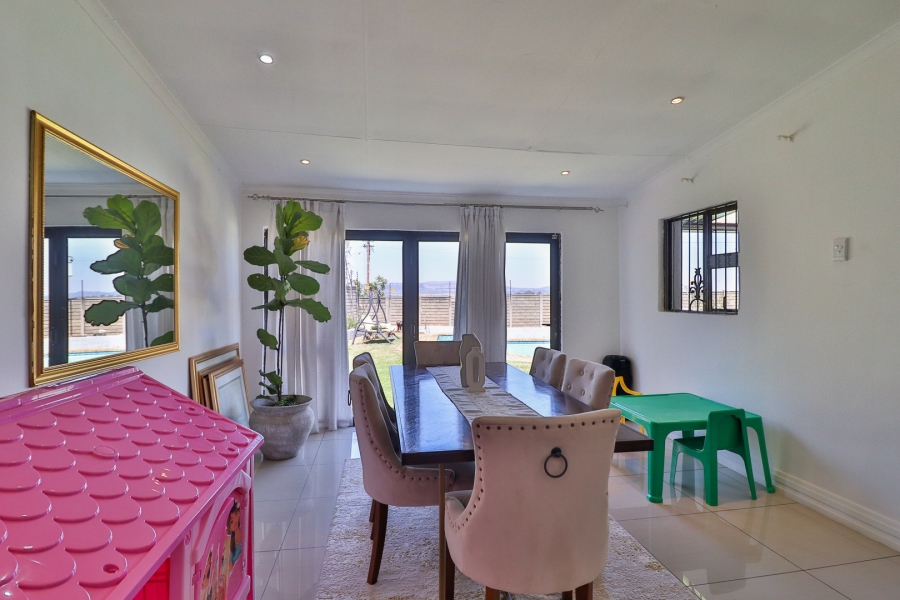 3 Bedroom Property for Sale in Brackendowns Gauteng