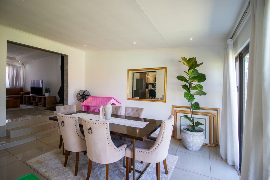 3 Bedroom Property for Sale in Brackendowns Gauteng