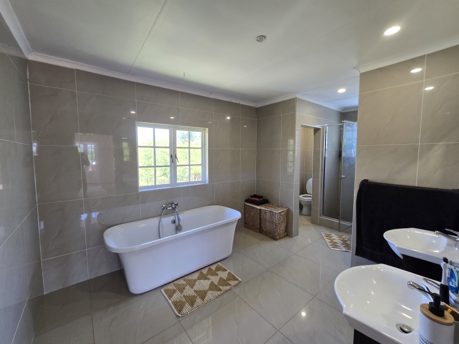 To Let 3 Bedroom Property for Rent in Pebble Rock Golf Village Gauteng