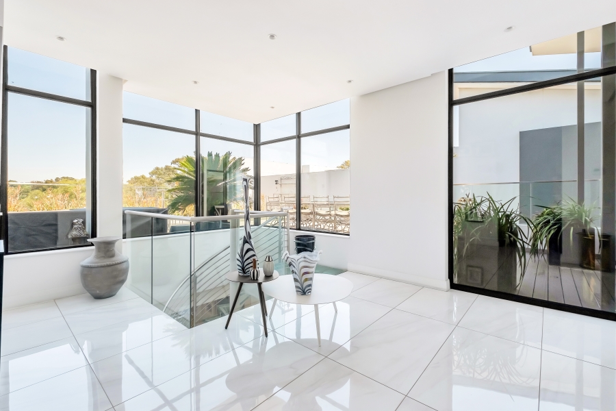 3 Bedroom Property for Sale in Melrose North Gauteng