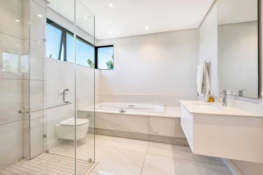 3 Bedroom Property for Sale in Melrose North Gauteng