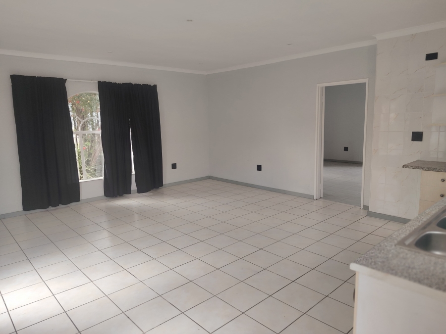 To Let 1 Bedroom Property for Rent in Brackendowns Gauteng