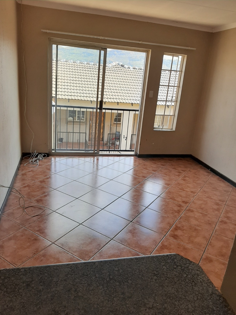 2 Bedroom Property for Sale in Wilgeheuwel Gauteng
