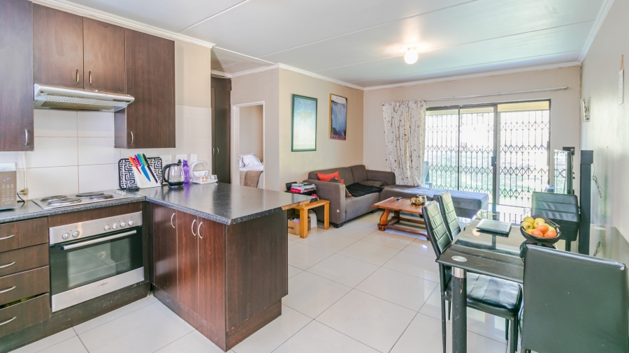 2 Bedroom Property for Sale in Carlswald Gauteng