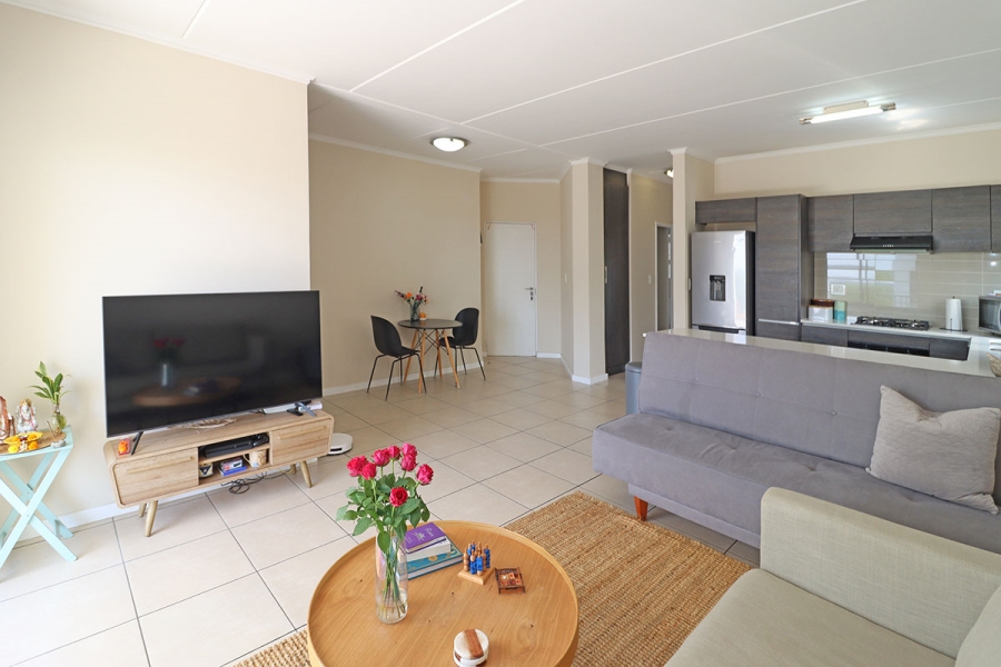 2 Bedroom Property for Sale in Greenstone Hill Gauteng