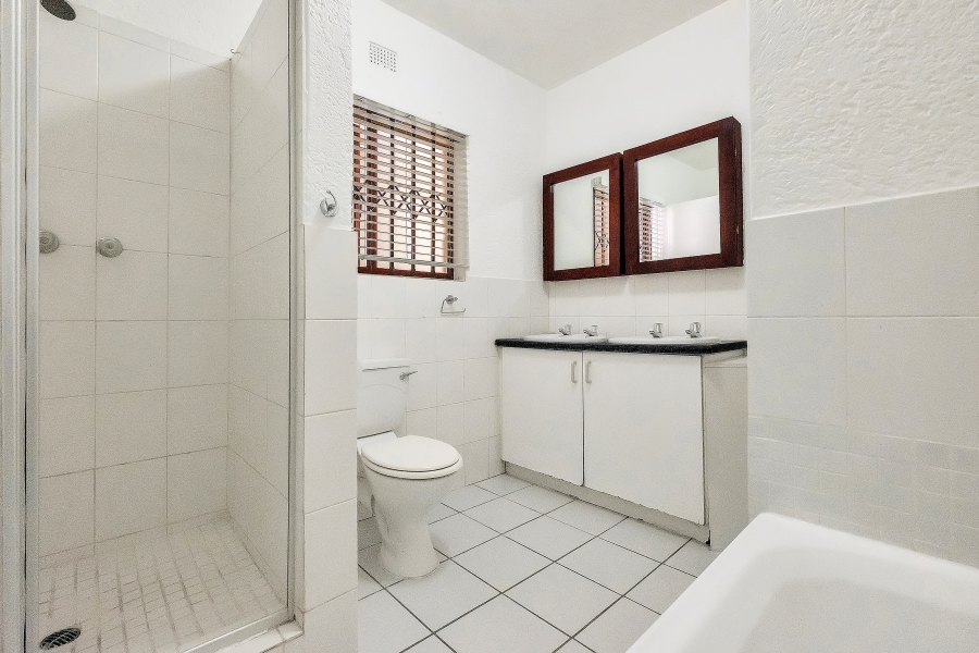 1 Bedroom Property for Sale in Westdene Gauteng