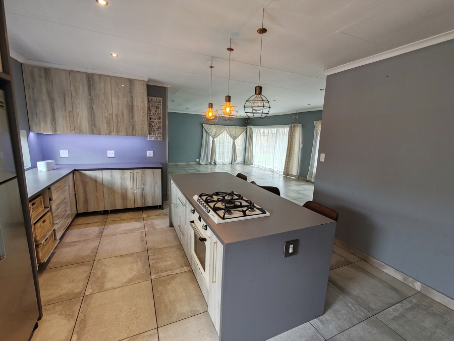 3 Bedroom Property for Sale in Suiderberg Gauteng