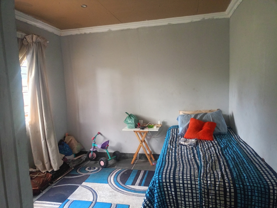 5 Bedroom Property for Sale in Sonland Park Gauteng