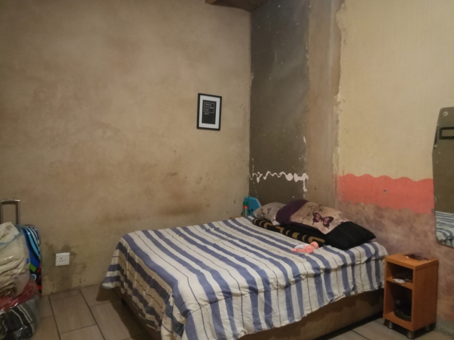 5 Bedroom Property for Sale in Sonland Park Gauteng