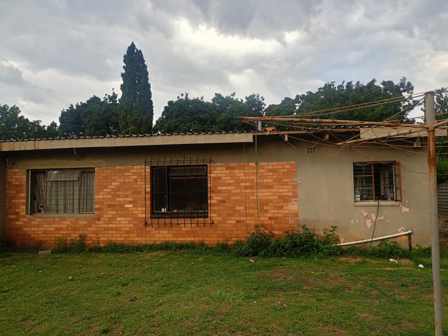 5 Bedroom Property for Sale in Sonland Park Gauteng