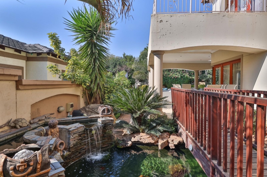 To Let 6 Bedroom Property for Rent in Blue Valley Golf Estate Gauteng