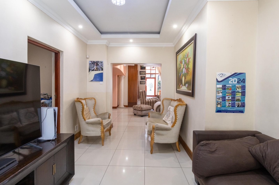 To Let 6 Bedroom Property for Rent in Blue Valley Golf Estate Gauteng