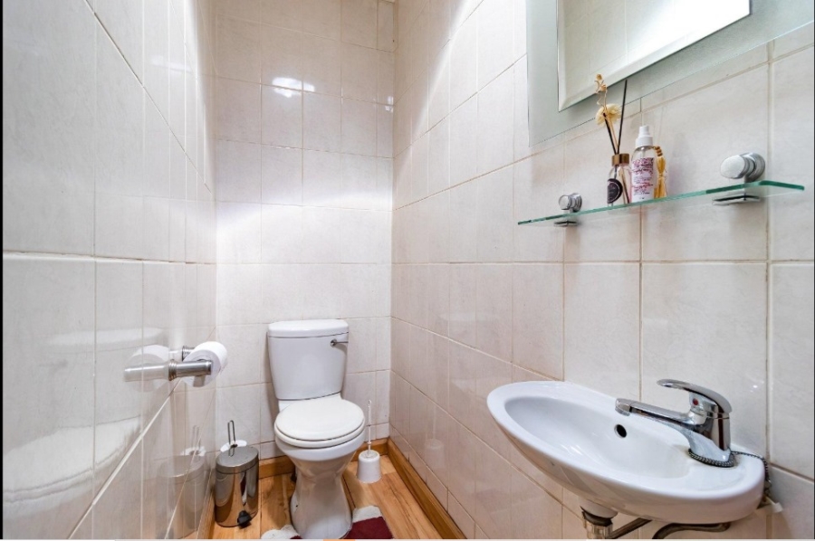 3 Bedroom Property for Sale in Parkrand Gauteng