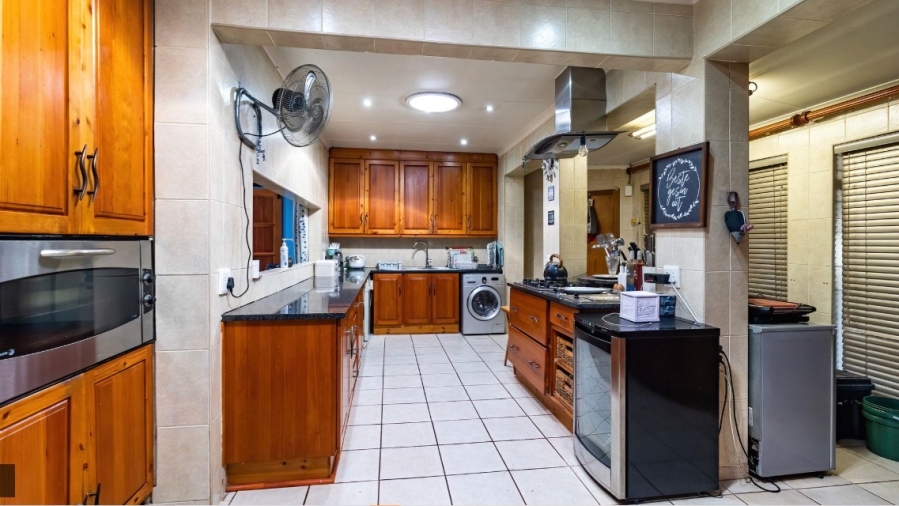 3 Bedroom Property for Sale in Parkrand Gauteng