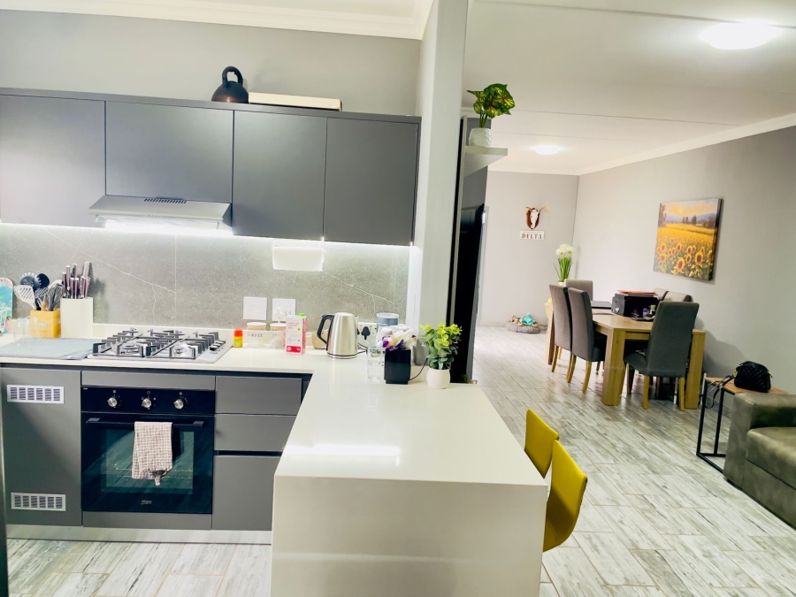 To Let 3 Bedroom Property for Rent in Norton Home Estate AH Gauteng