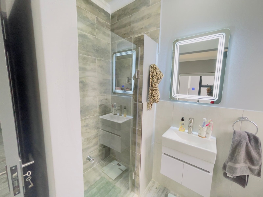 To Let 3 Bedroom Property for Rent in Norton Home Estate AH Gauteng