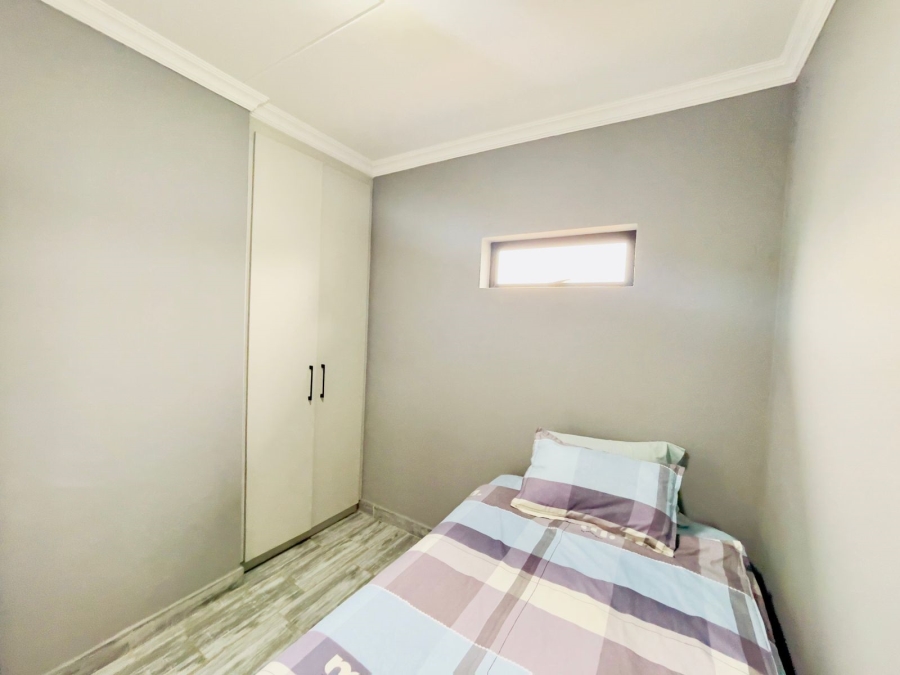 To Let 3 Bedroom Property for Rent in Norton Home Estate AH Gauteng