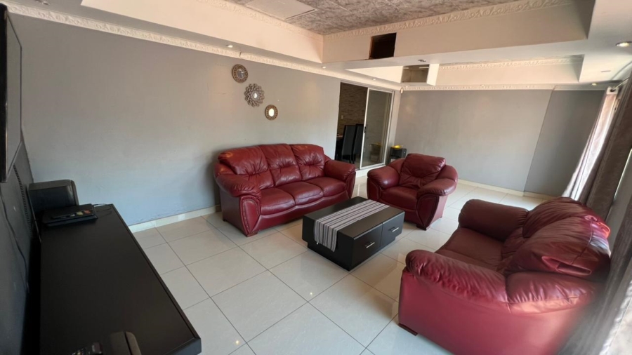 3 Bedroom Property for Sale in Crystal Park Gauteng