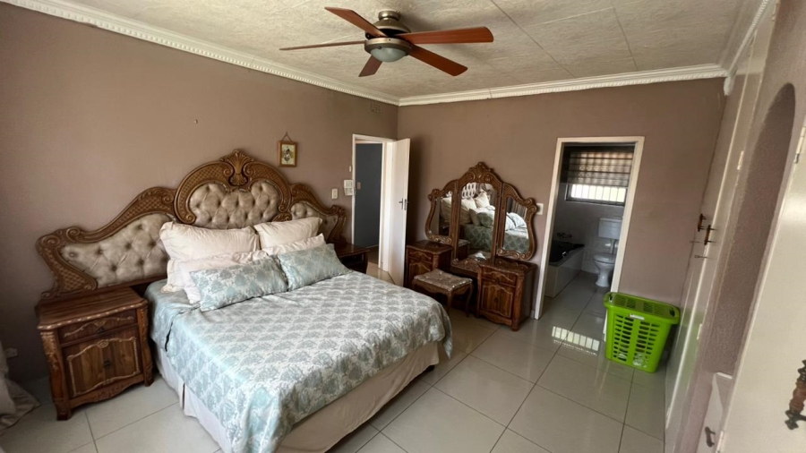 3 Bedroom Property for Sale in Crystal Park Gauteng