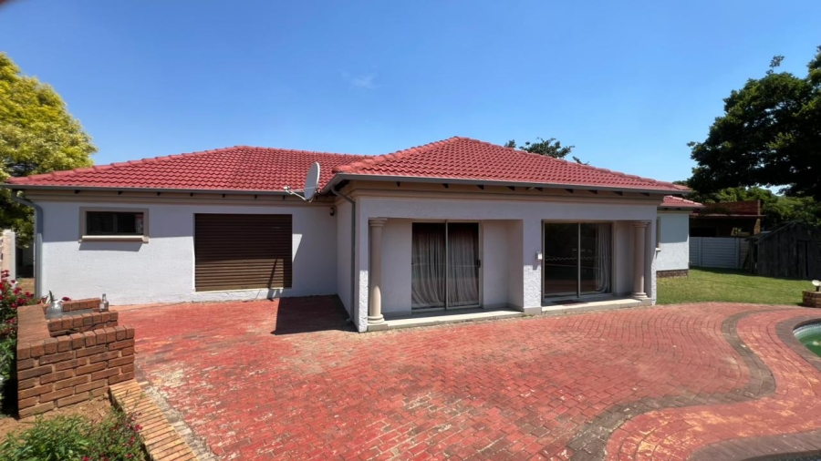 3 Bedroom Property for Sale in Crystal Park Gauteng