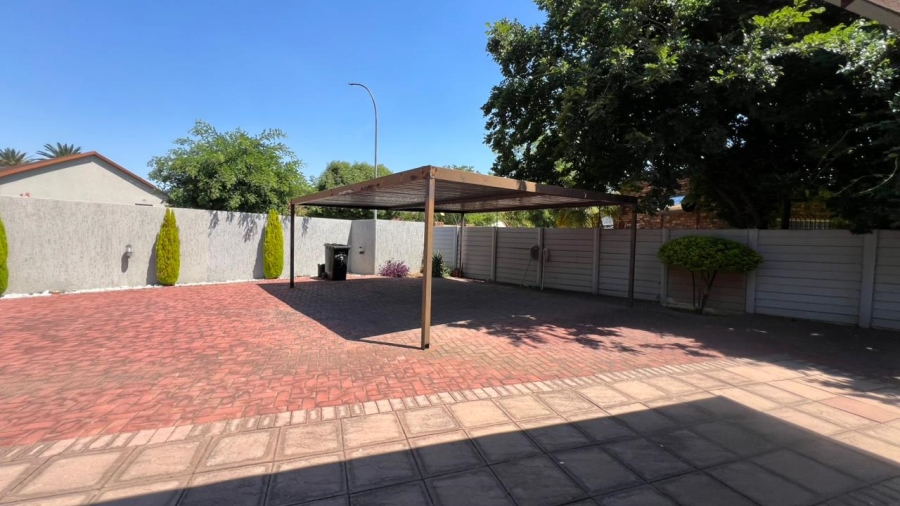 3 Bedroom Property for Sale in Crystal Park Gauteng