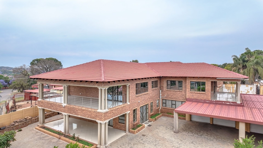 10 Bedroom Property for Sale in Proclamation Hill Gauteng