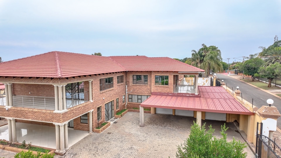 10 Bedroom Property for Sale in Proclamation Hill Gauteng