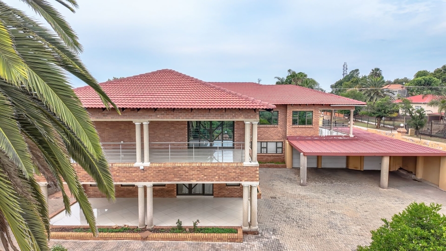 10 Bedroom Property for Sale in Proclamation Hill Gauteng