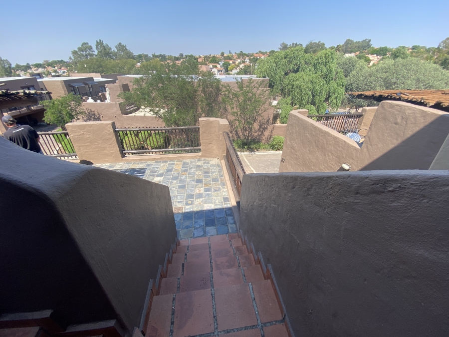 2 Bedroom Property for Sale in North Riding Gauteng