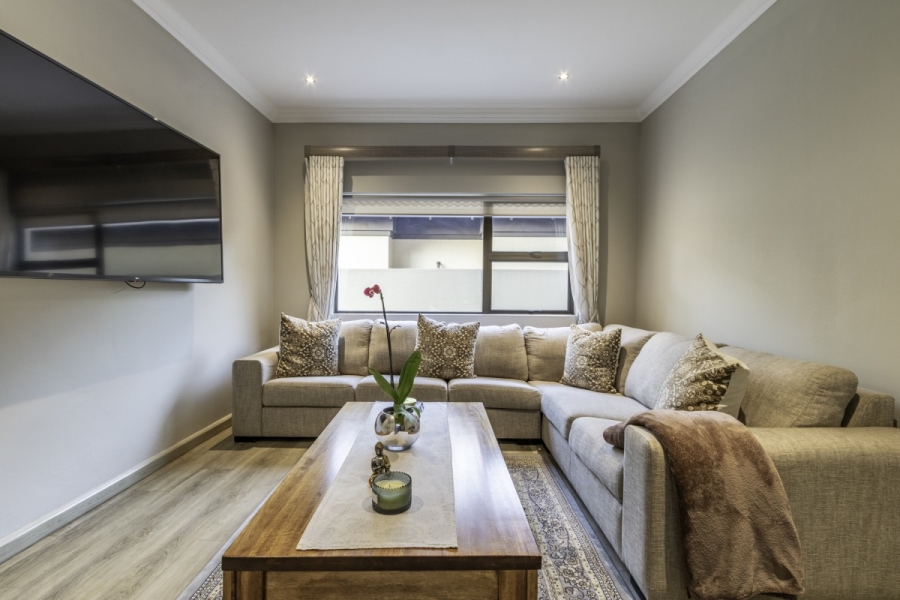 3 Bedroom Property for Sale in Greenstone Hill Gauteng