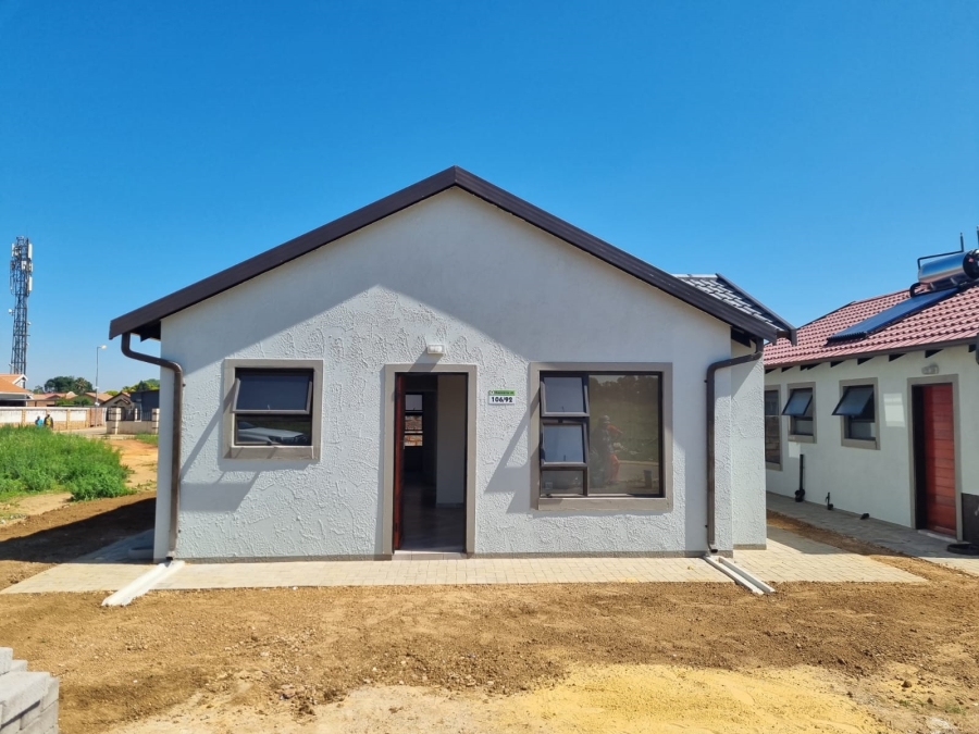 3 Bedroom Property for Sale in Windmill Park Gauteng