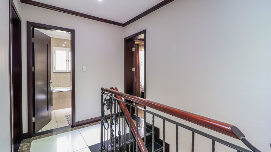 To Let 3 Bedroom Property for Rent in Fourways Gauteng