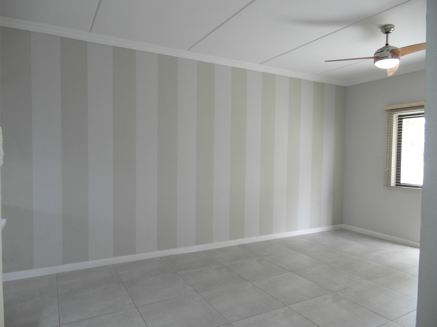 2 Bedroom Property for Sale in Broadacres Gauteng