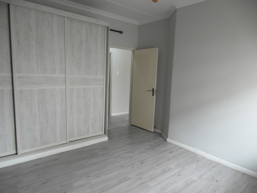 2 Bedroom Property for Sale in Broadacres Gauteng