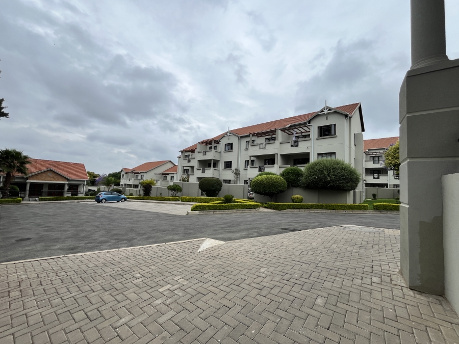 2 Bedroom Property for Sale in Broadacres Gauteng