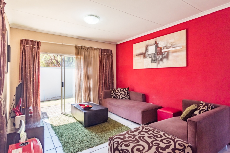 2 Bedroom Property for Sale in Amorosa Gauteng