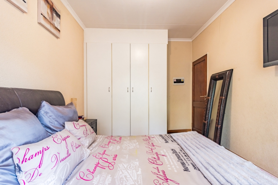 2 Bedroom Property for Sale in Amorosa Gauteng