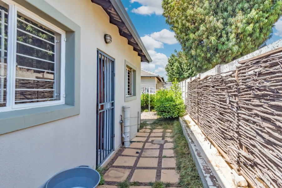 2 Bedroom Property for Sale in Amorosa Gauteng