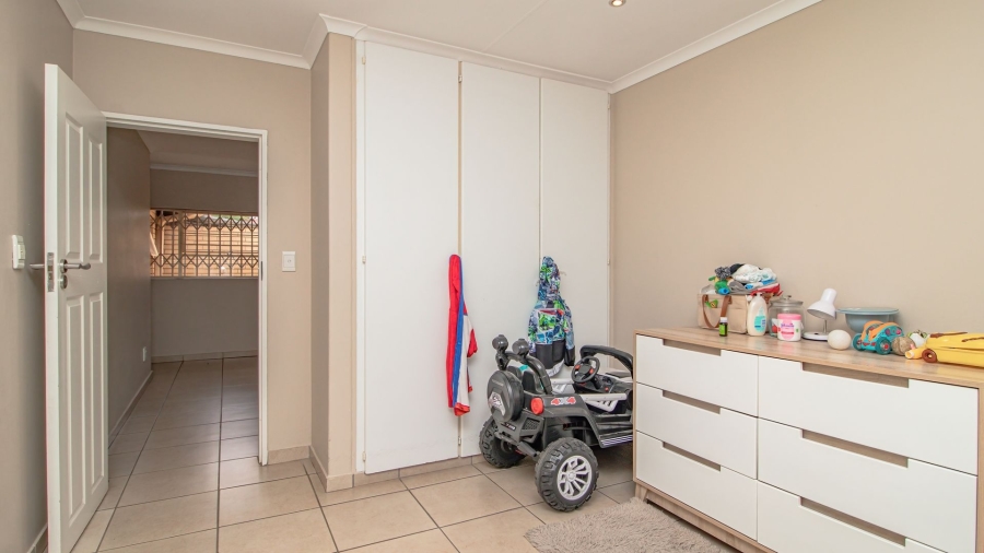 3 Bedroom Property for Sale in Lakefield Gauteng