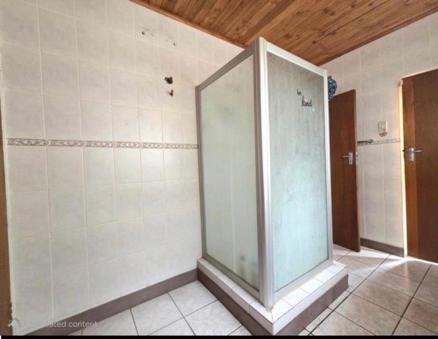 4 Bedroom Property for Sale in Flora Gardens Gauteng