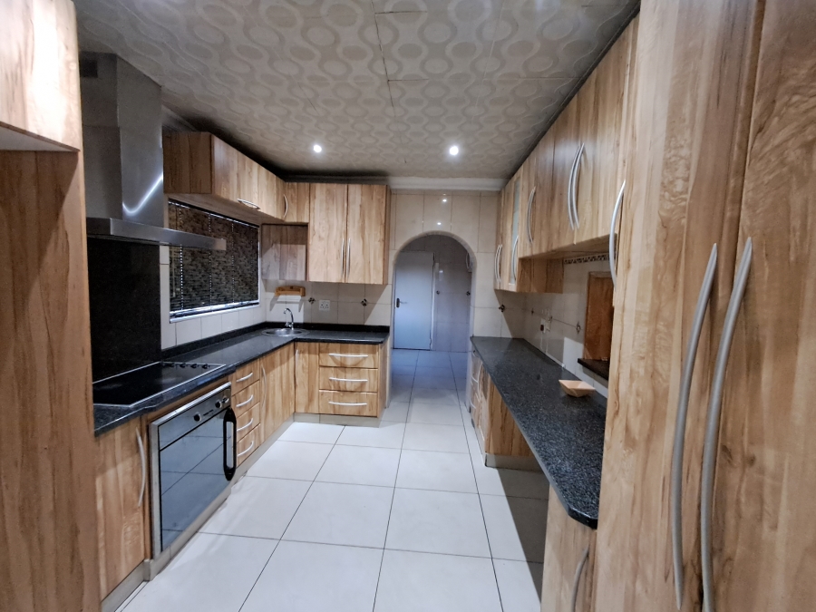 To Let 3 Bedroom Property for Rent in Vanderbijlpark SW Gauteng