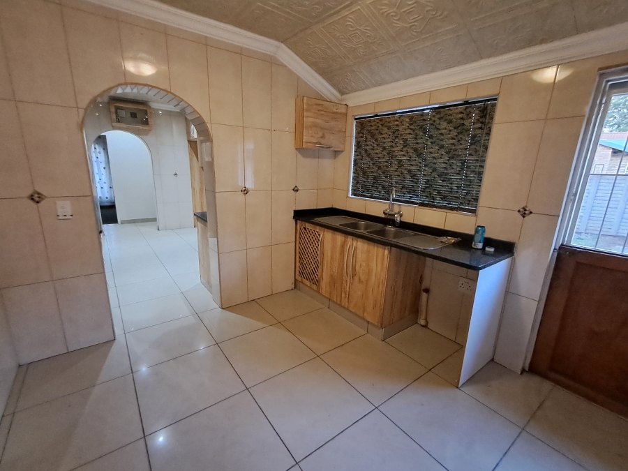 To Let 3 Bedroom Property for Rent in Vanderbijlpark SW Gauteng